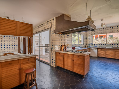 Villa en venta en La Montua, Marbella