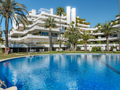 Apartment for sale in Las Terrazas de Las Lomas, Marbella Golden Mile