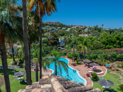 Duplex Penthouse for sale in Las Alamandas, Nueva Andalucia