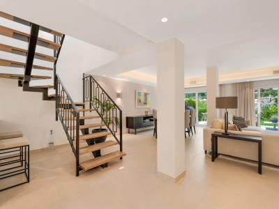 Town House for sale in La Quinta Hills, Benahavis