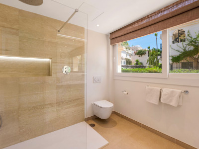 Town House for sale in La Quinta Hills, Benahavis