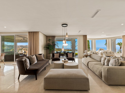 Villa for sale in Los Altos de los Monteros, Marbella East