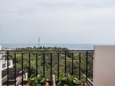 Duplex Penthouse à vendre à Los Altos de los Monteros, Marbella Est