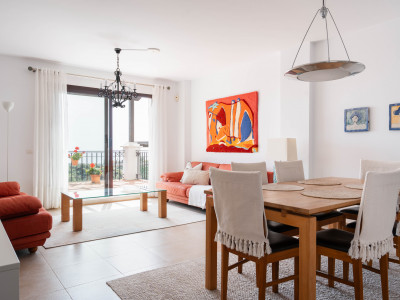 Duplex Penthouse à vendre à Los Altos de los Monteros, Marbella Est
