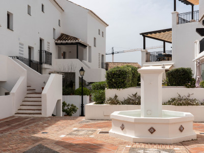 Duplex Penthouse à vendre à Los Altos de los Monteros, Marbella Est