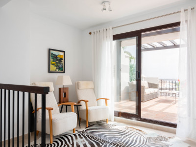 Duplex Penthouse à vendre à Los Altos de los Monteros, Marbella Est