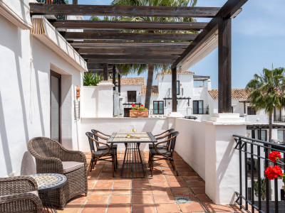 Duplex Penthouse à vendre à Los Altos de los Monteros, Marbella Est