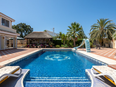 Villa à vendre à Calahonda, Mijas Costa