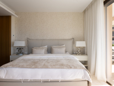 Ground Floor Apartment for sale in Real de La Quinta, Benahavis