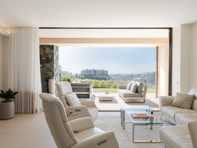 Ground Floor Apartment for sale in Real de La Quinta, Benahavis