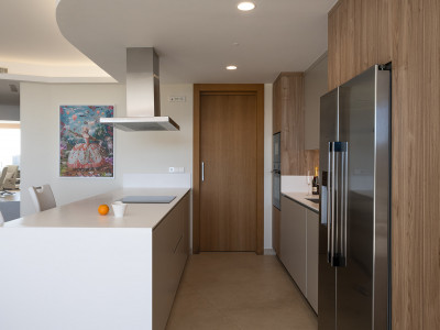 Ground Floor Apartment for sale in Real de La Quinta, Benahavis
