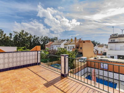 Town House for sale in Nueva Andalucia
