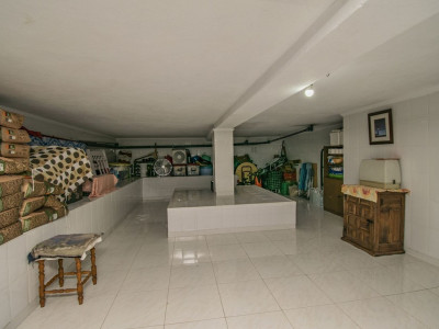 Town House for sale in Nueva Andalucia