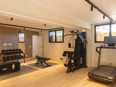 Villa for sale in La Zagaleta, Benahavis