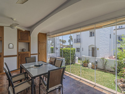 Town House for sale in Las Chapas, Marbella East