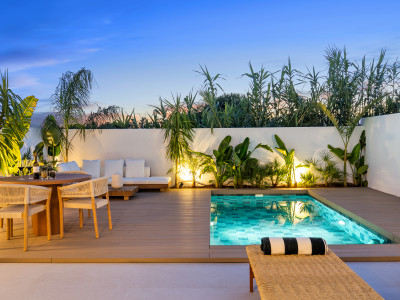 Town House for sale in Nueva Andalucia