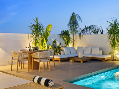 Town House for sale in Nueva Andalucia