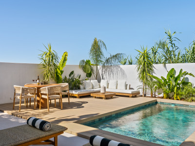 Town House for sale in Nueva Andalucia