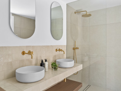 Town House for sale in Nueva Andalucia