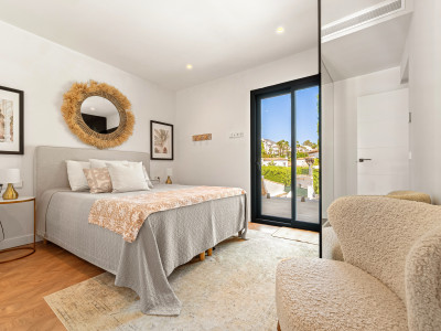Villa for sale in Marbella Country Club, Nueva Andalucia