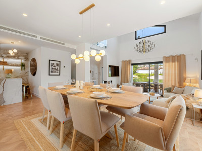 Villa for sale in Marbella Country Club, Nueva Andalucia