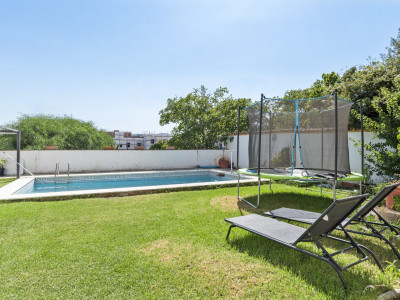 Villa à vendre à Don Pedro, Estepona