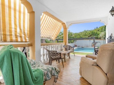 Villa à vendre à Don Pedro, Estepona