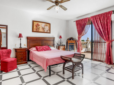 Villa à vendre à Don Pedro, Estepona