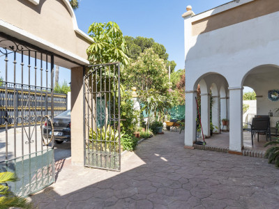Villa à vendre à Don Pedro, Estepona