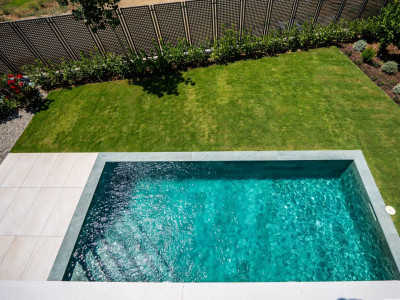 Villa for sale in Estepona