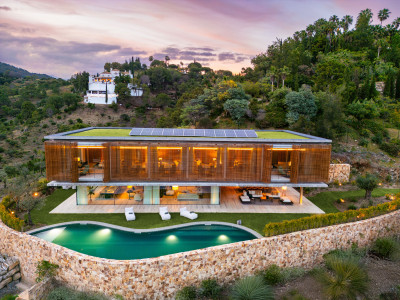 Villa zum Verkauf in El Madroñal, Benahavis