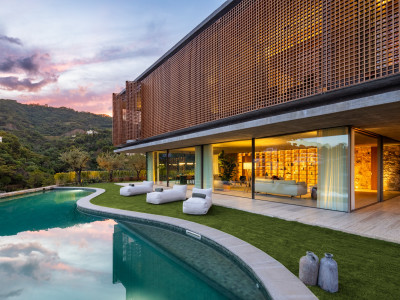 Villa zum Verkauf in El Madroñal, Benahavis