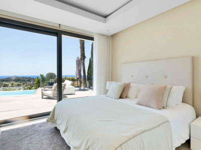 Villa en venta en Paraiso Alto, Benahavis