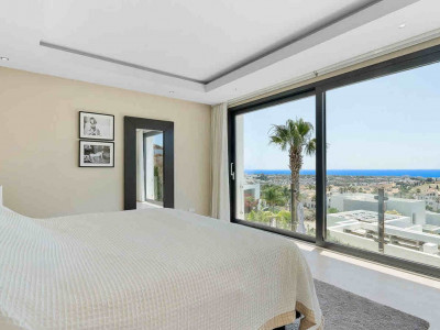 Villa en venta en Paraiso Alto, Benahavis