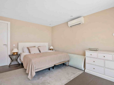 Villa en venta en Paraiso Alto, Benahavis