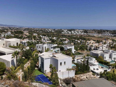 Villa en venta en Paraiso Alto, Benahavis