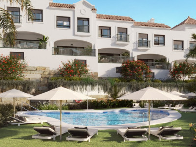 Town House for sale in Estepona