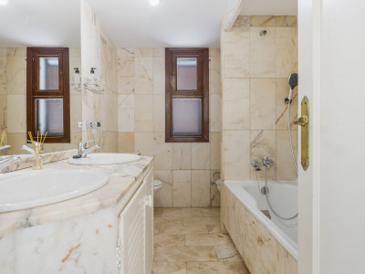 Town House for sale in Bahia Azul, Estepona