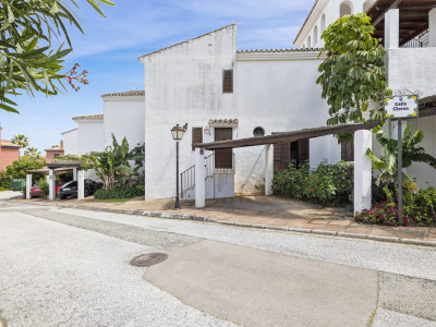 Town House for sale in Bahia Azul, Estepona