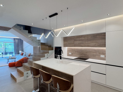 Duplex-Wohnung zum Verkauf in Aloha Gardens, Nueva Andalucia