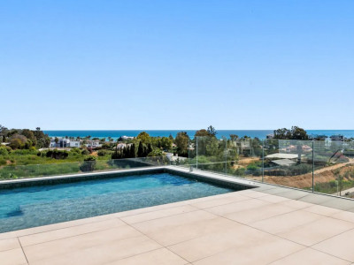 Duplex Penthouse for sale in Benalús, Marbella Golden Mile