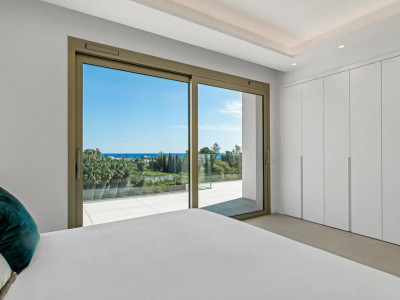 Duplex Penthouse for sale in Benalús, Marbella Golden Mile