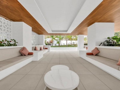 Duplex Penthouse for sale in Benalús, Marbella Golden Mile