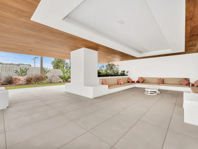 Duplex Penthouse for sale in Benalús, Marbella Golden Mile