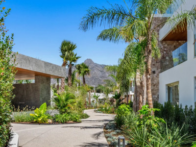 Duplex Penthouse for sale in Benalús, Marbella Golden Mile