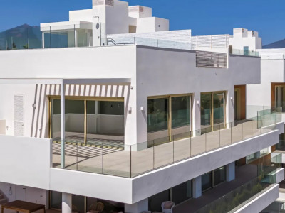 Duplex Penthouse for sale in Benalús, Marbella Golden Mile