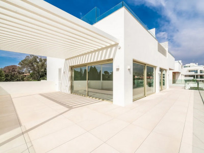 Duplex Penthouse for sale in Benalús, Marbella Golden Mile