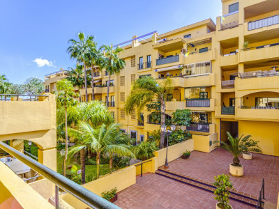 Erdgeschosswohnung zum Verkauf in Nueva Alcantara, San Pedro de Alcantara