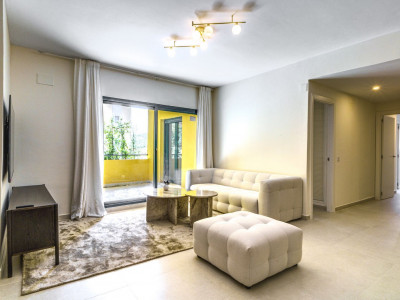 Erdgeschosswohnung zum Verkauf in Nueva Alcantara, San Pedro de Alcantara