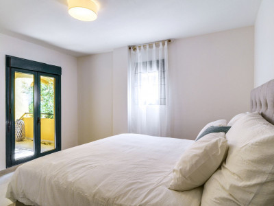 Erdgeschosswohnung zum Verkauf in Nueva Alcantara, San Pedro de Alcantara